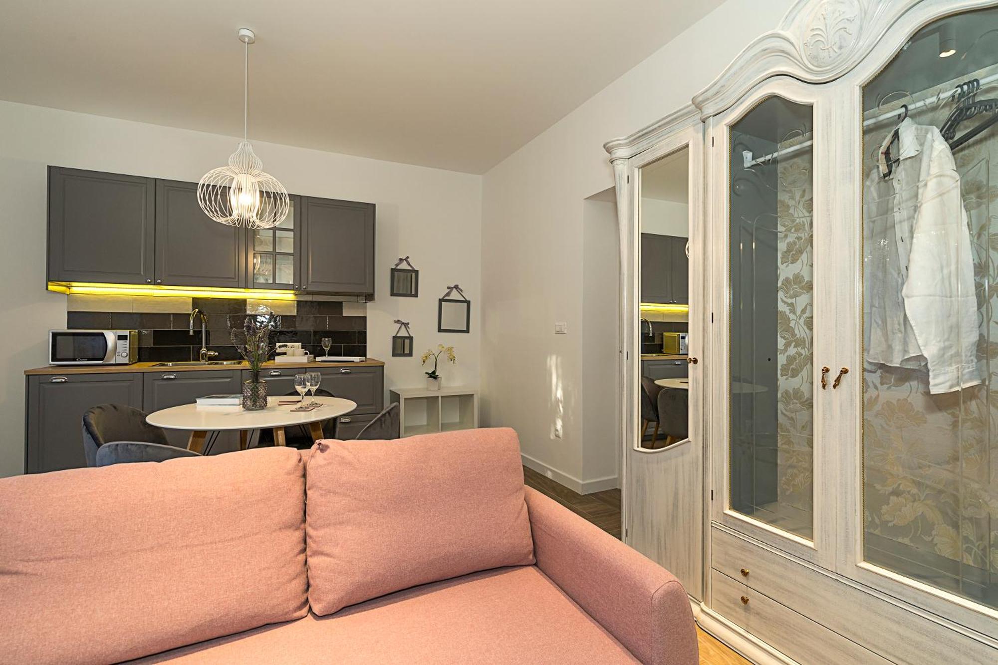Studio Apartments Marcel 斯普利特 外观 照片