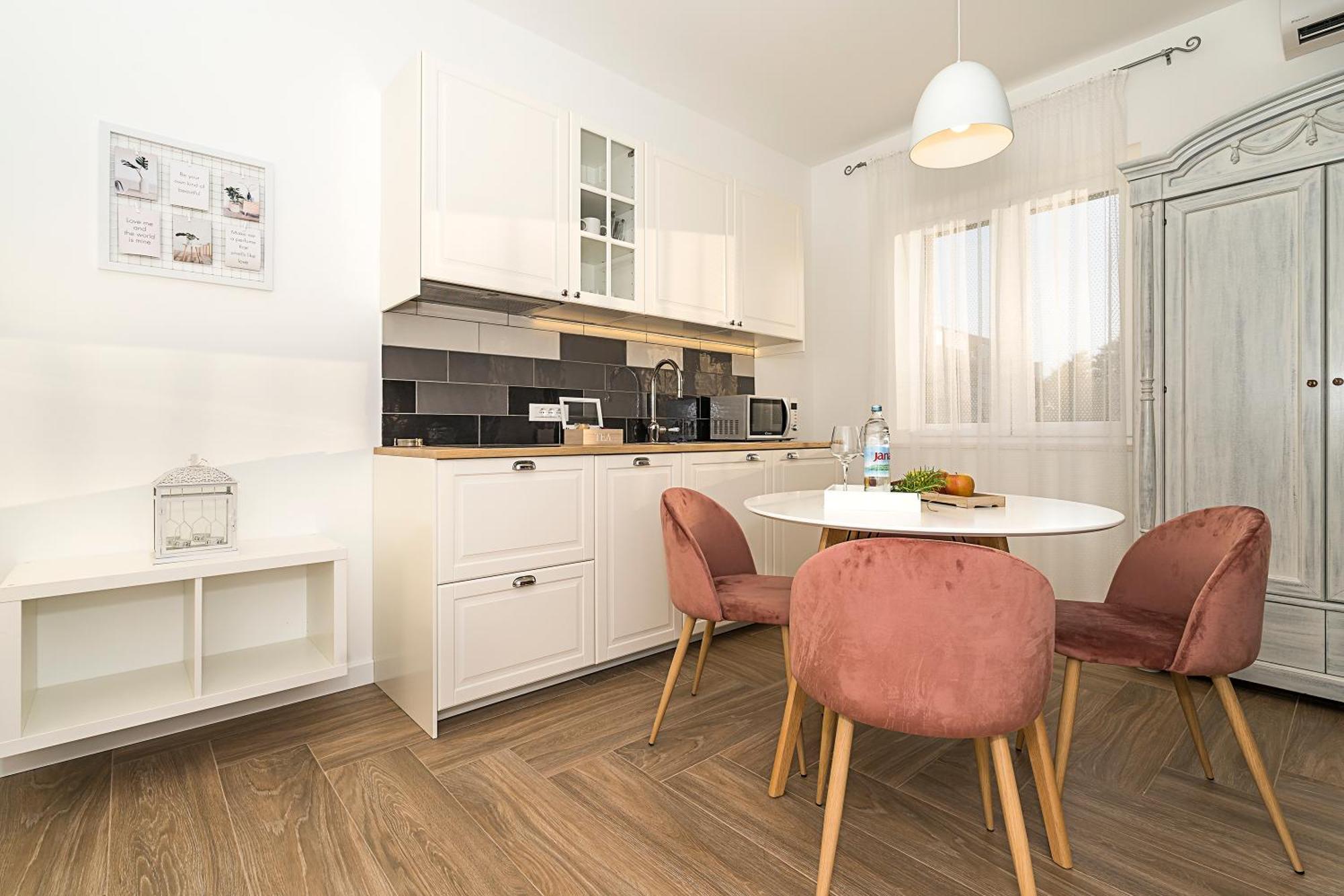 Studio Apartments Marcel 斯普利特 外观 照片