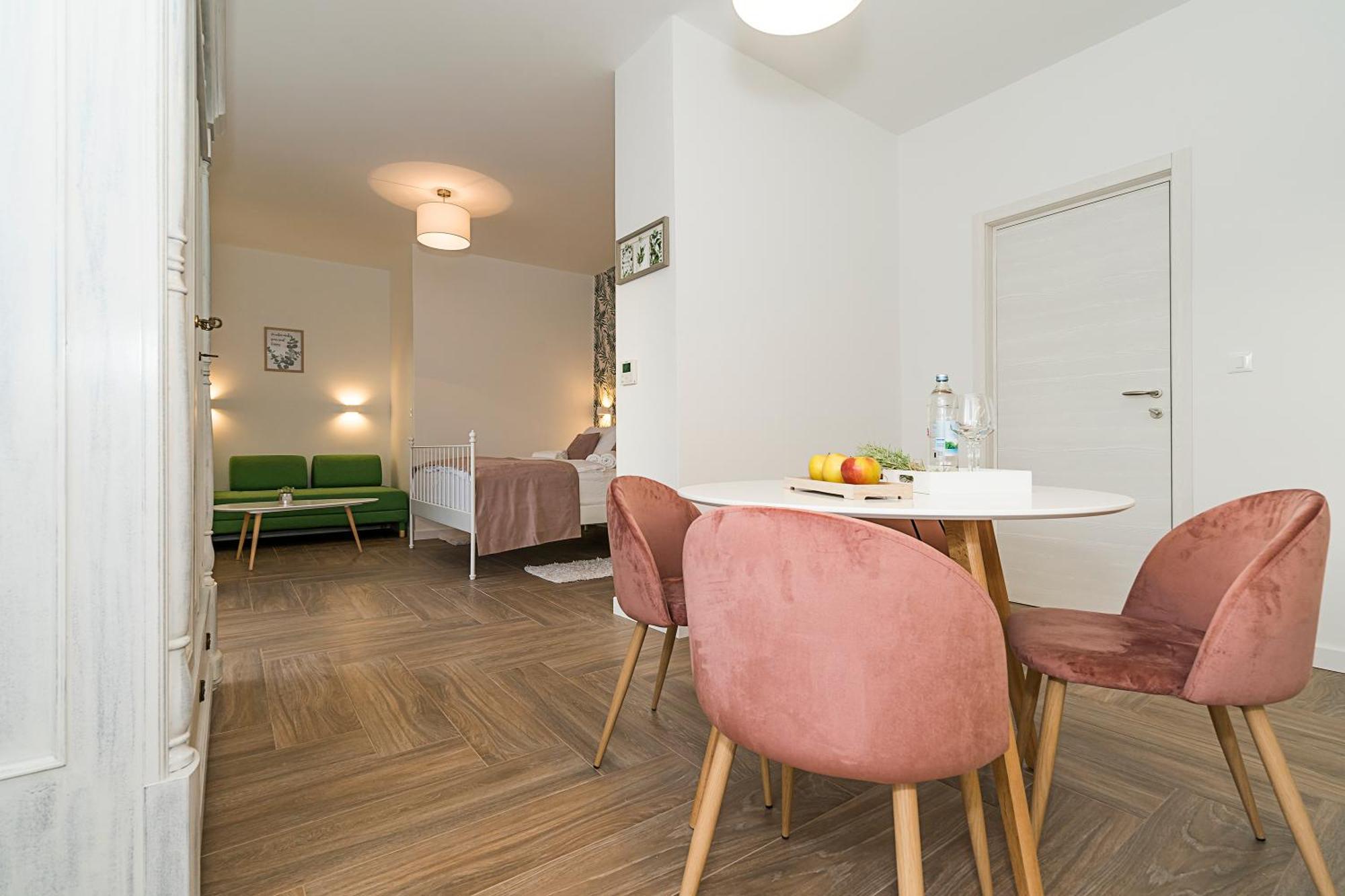Studio Apartments Marcel 斯普利特 外观 照片
